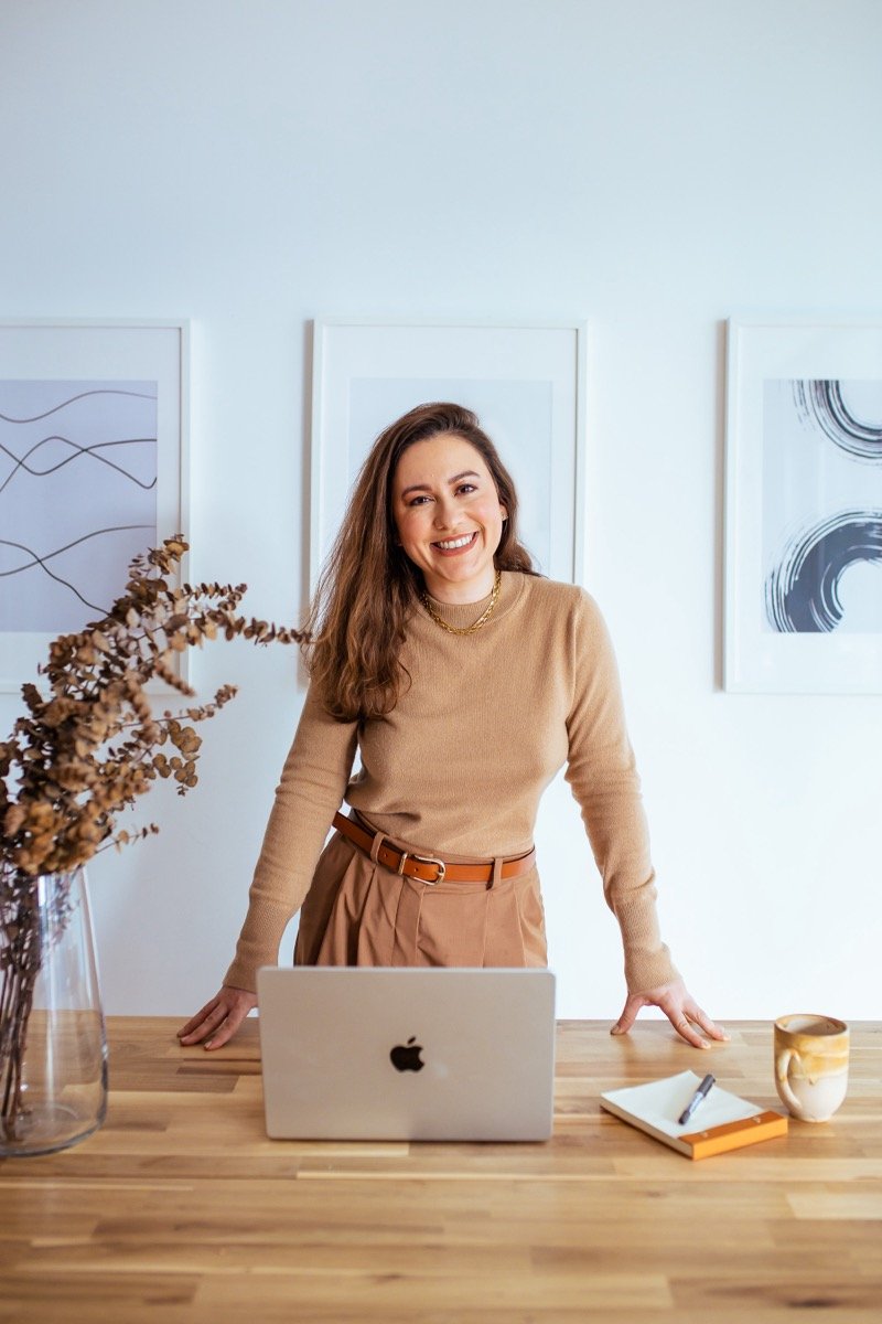 Dra Nina Dourado — sua guia no ND Advocacia